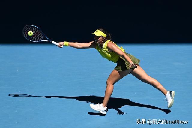 何诗蓓通过 何诗蓓通过